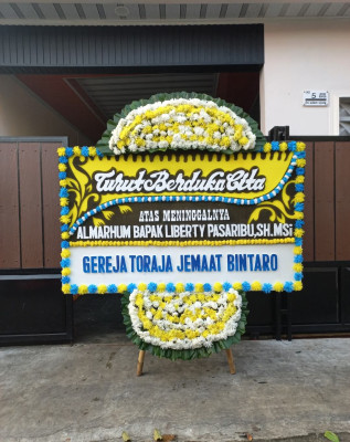 Papan Bunga Duka di Kotobangun